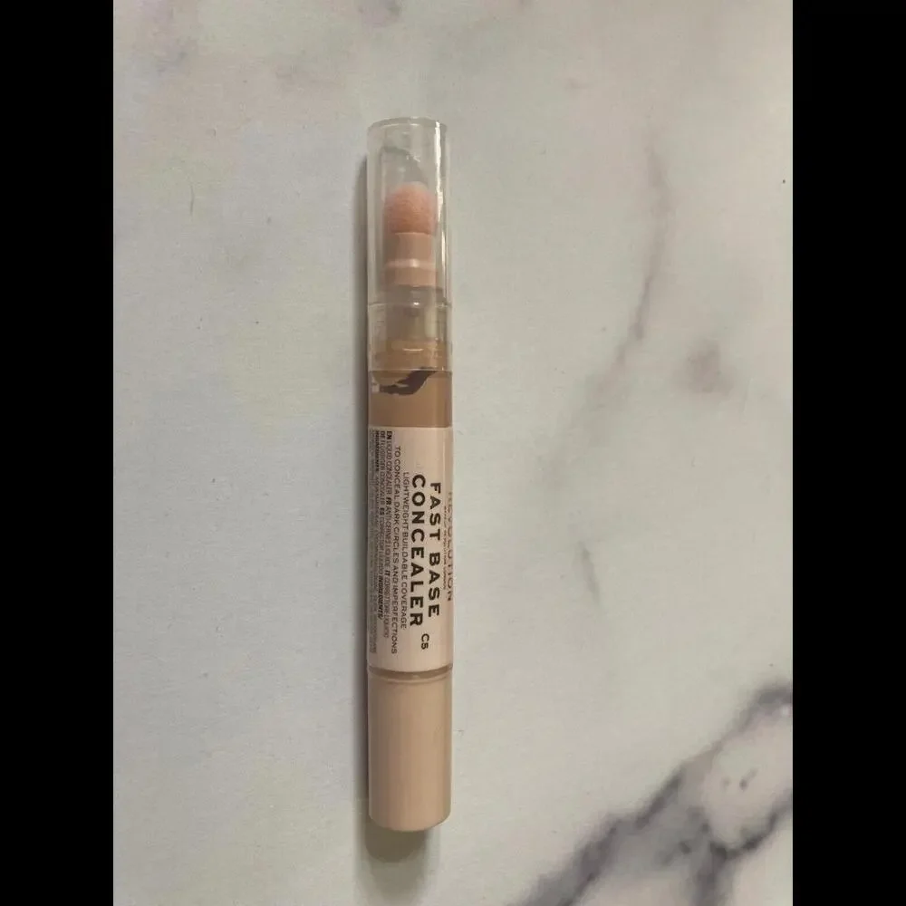 REVOLUTION Fast Base Concealer C5 0.15 OZ  NEW & SEALED